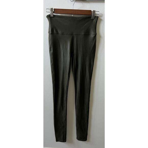 Spanx faux leather leggings women's size small - Picture 1 of 6